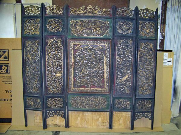 Chinese Screen Before cleaning