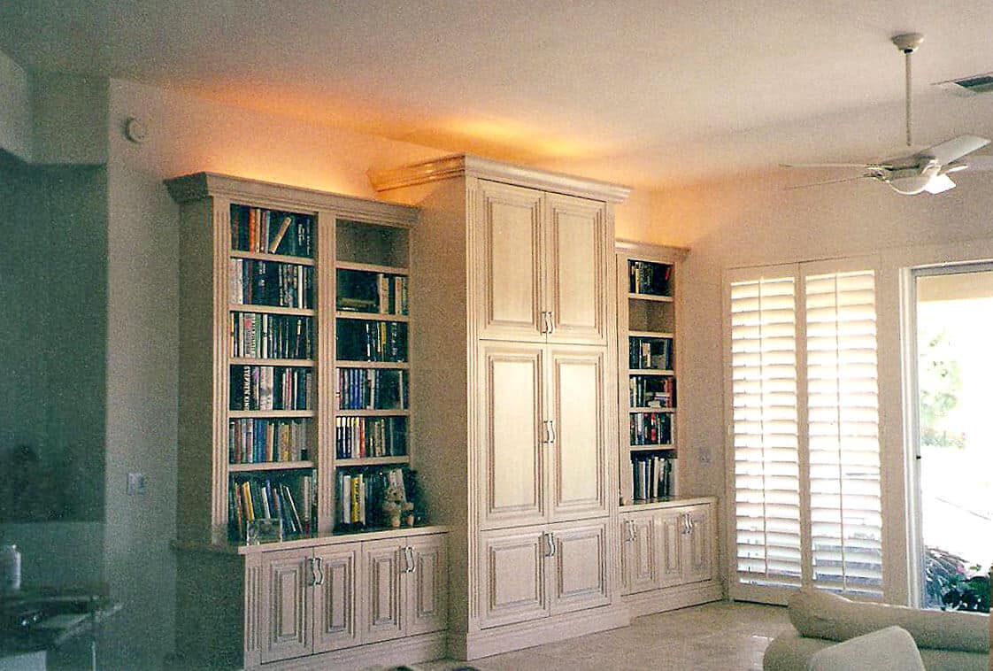 Custom Lacquer Paint Finish Museum Quality Restoration Services