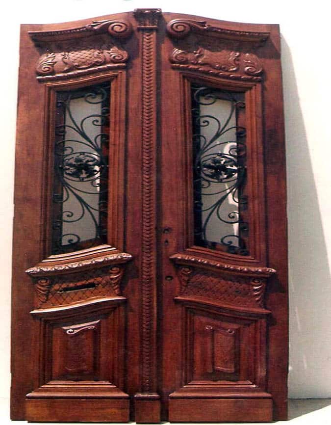 Door-Restoration-by-Museum-Quality